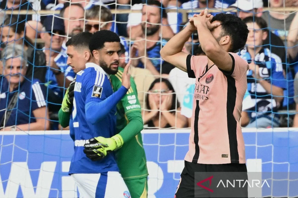 Liga Prancis PSG kalah Monaco bekuk St Etienne
